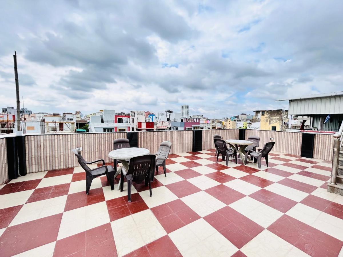 Bluo Lake View Newtown - Boutique Hotel Calcutta Eksteriør billede